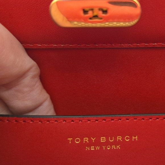 Tory Burch Lee Radziwill Bag w/ Raincoat Red and Blue Accents - Picture 11 of 16